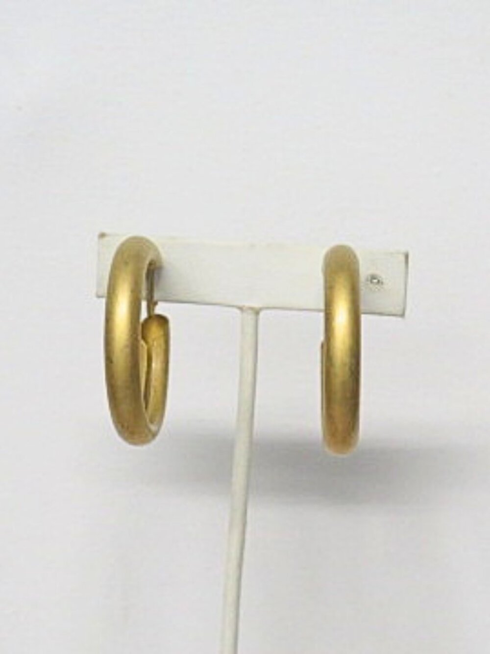 Vintage Gold Tone Oval Hoop Clip-On Statement Earrings